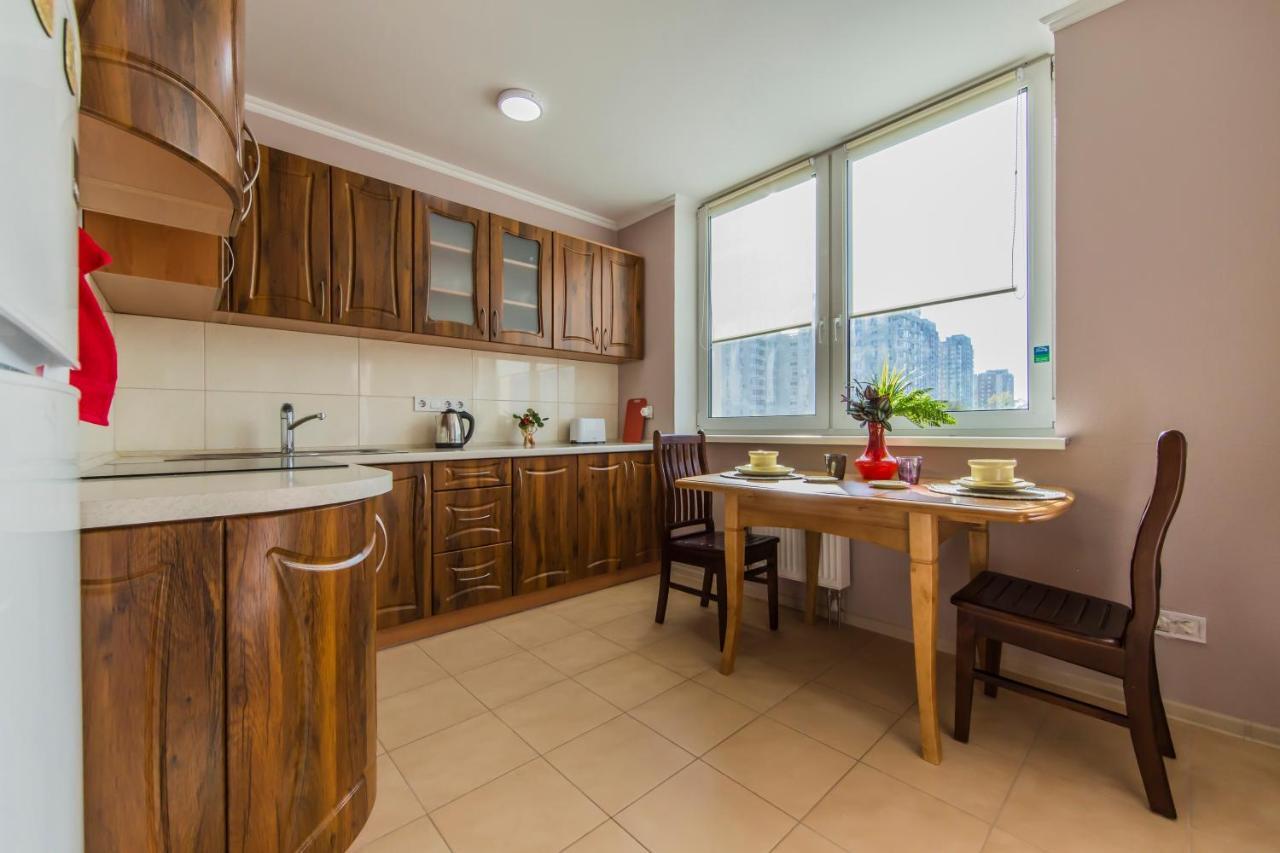 Super Comfort Flat For You Near The Metro. Киев Экстерьер фото