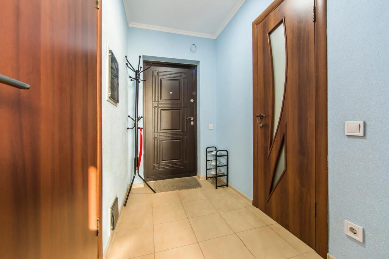 Super Comfort Flat For You Near The Metro. Киев Экстерьер фото